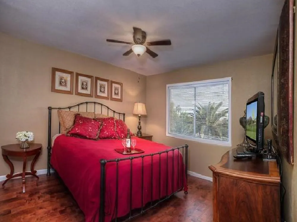 Scottsdale 3 Bedroom Vacation Rentals 4*,